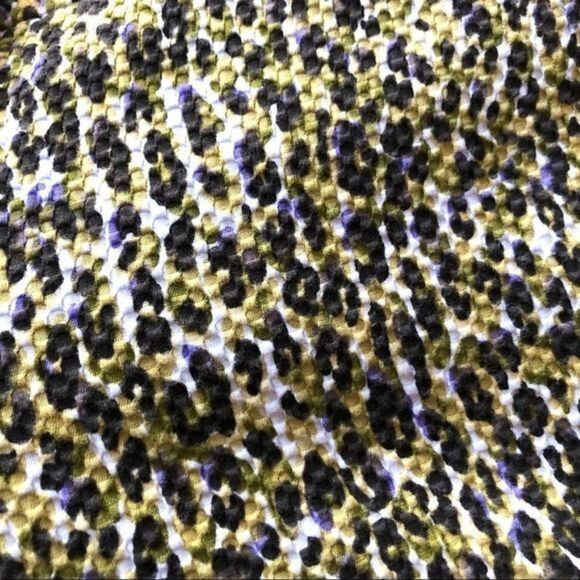 J. Crew Cafe Capri textured print size 2 - Picture 5 of 10